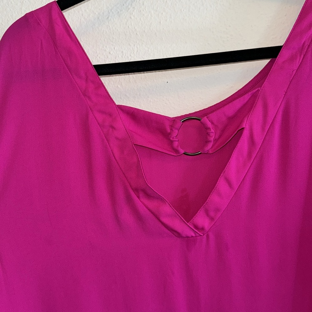 Torrid Pink Raspberry Short Sleeve Top - Picture 4 of 5